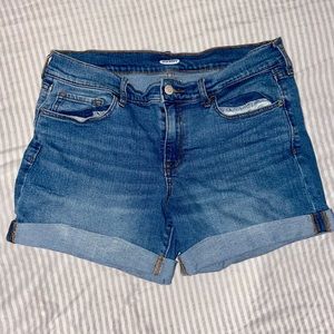 Cute fitted shorts
